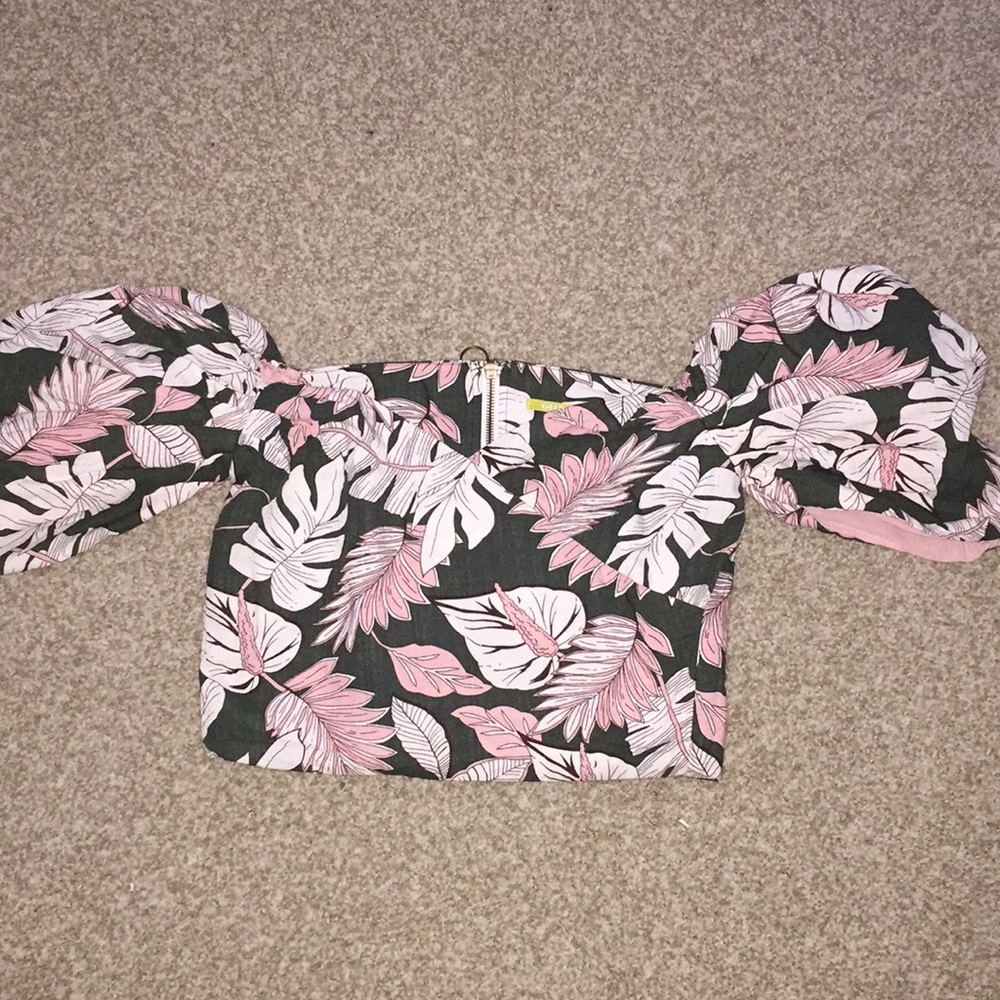 Floral crop & off sholder top